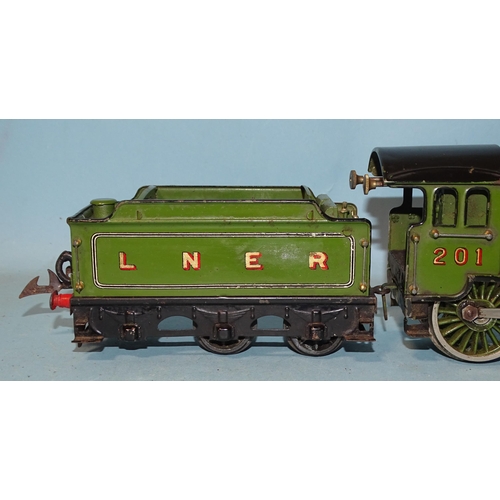 248 - Hornby, O gauge, No.2 Special 4-4-0 LNER locomotive and tender, clockwork, 