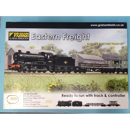 255 - Graham Farish, N gauge, Eastern Freight Set, No.370-260, (boxed).