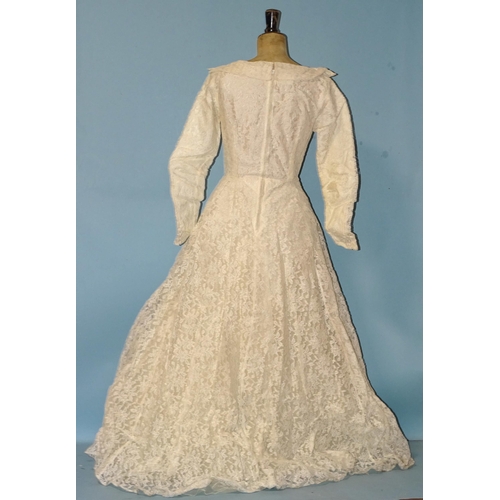 513 - Ellis, London, a professionally-made wedding dress c1960's, of ivory taffeta overlaid with machine-m... 