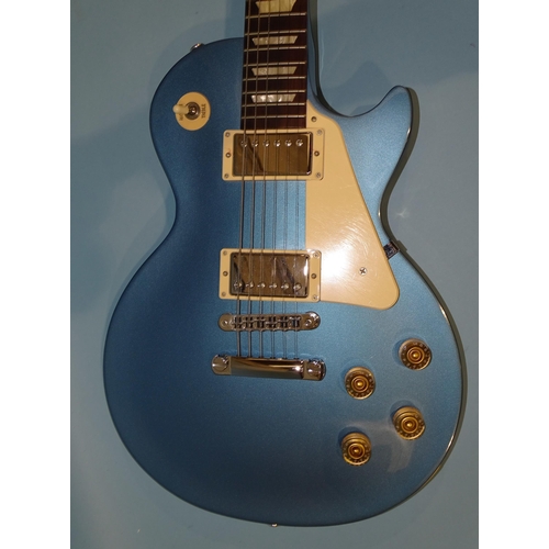 520 - A USA-made Gibson Les Paul 2016 Studio Traditional Pelham blue electric guitar numbered 150116084, i... 