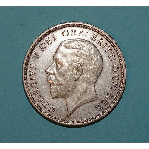 153 - A George V (1910-36) 1932 'Wreath' crown.