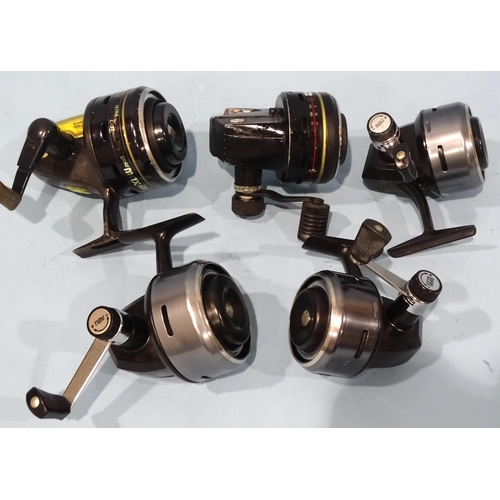 487 - Two Abu 506 reels, an Abu 508, Garcia 1044 and a Gold Cast Max 507 Mk.2 reel, (5).... 