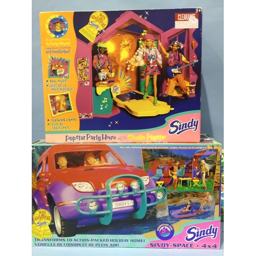 443 - A Sindy-Space 4x4, a Sindy Popstar Party House, (both boxed) and thirteen Sindy annuals 1971-2007, (... 