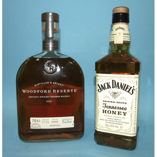 599 - Whisky, Jack Daniels Tennessee Honey, 35% vol, 70cl, one bottle and Distillery Select Woodford Reser... 