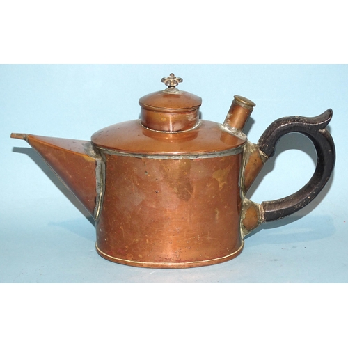 5 - A small vintage copper kettle believed to be used in the manufacture of beeswax, 15cm high.... 