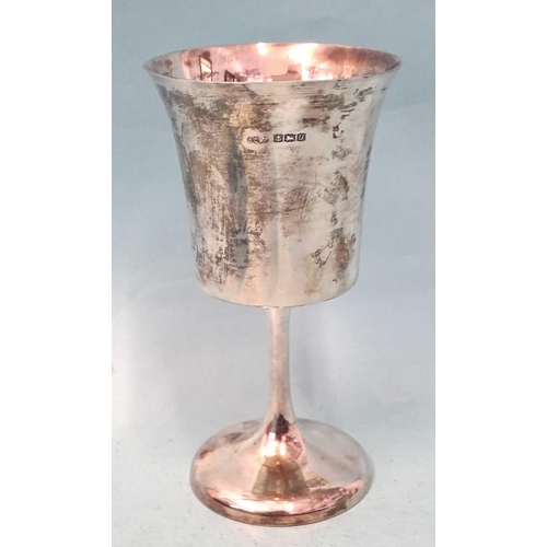 526 - A silver goblet of plain form etched with initials, 15cm high, Birmingham 1994, ___5.2oz.... 