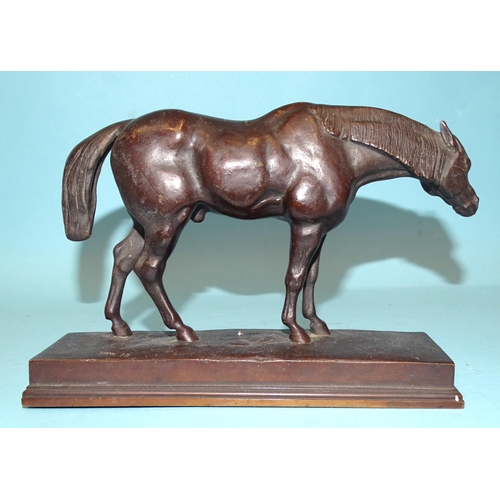 130 - After Antoine Louis Barye (1796-1875), bronze Cheval demi-sang tête baissée - (half-blo... 