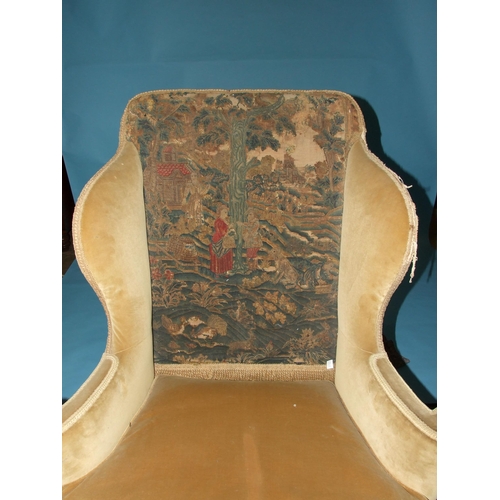 19 - *Please note, all starred lots are sold at no reserve.*A good early-18th century wing armchair of ge... 