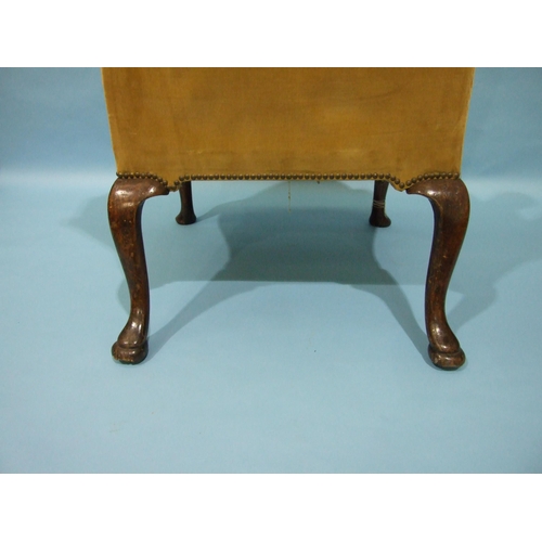 19 - *Please note, all starred lots are sold at no reserve.*A good early-18th century wing armchair of ge... 