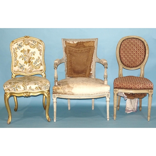 21 - *A collection of six gilt and painted French dining chairs, (all in need of restoration), (6).... 