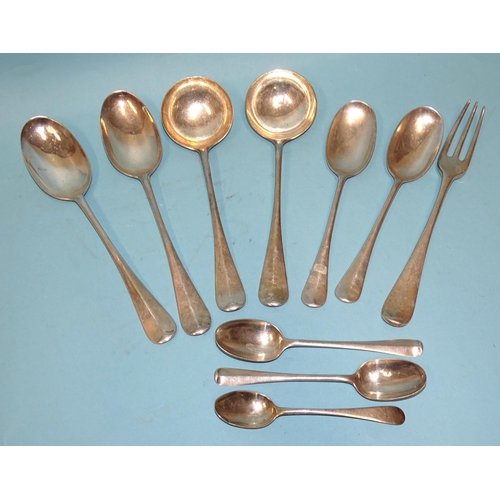 516 - Eight silver rattail spoons, comprising two table, two dessert, two ladles and two teaspoons, differ... 