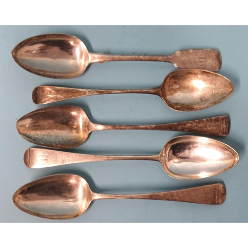 577 - Four silver George III Old English pattern tablespoons, various dates and makers and a Victorian fid... 