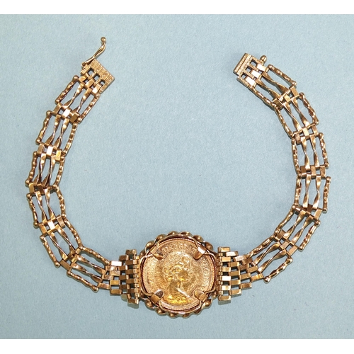 650 - A 9ct gold gate-link bracelet set a 1982 half-sovereign, 19.5cm, 11g.