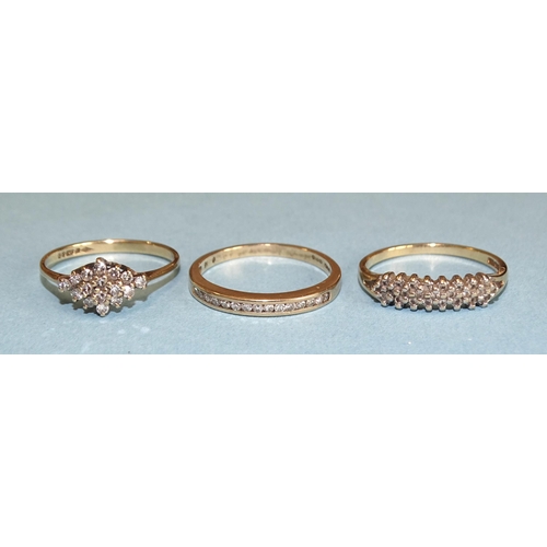 806 - Three 9ct gold rings set diamond points, sizes L½ - N½, 4.8g.