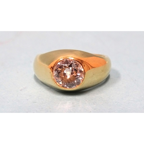 862 - A solitaire diamond ring, the old brilliant-cut diamond of approximately 1.65cts, in 18ct yellow gol... 