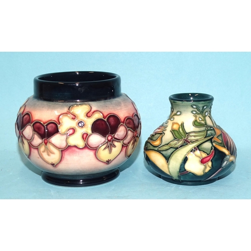 125 - A Moorcroft 'Oberon' tubeline decorated small squat vase, factory marks to base, blue WM initials, ©... 