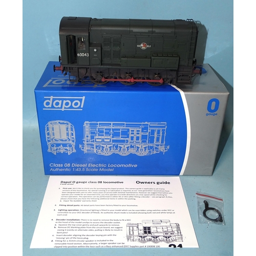 295 - Dapol, O gauge, 7D-008-000 Class 08 Diesel Electric Locomotive BR RND3043, (boxed).