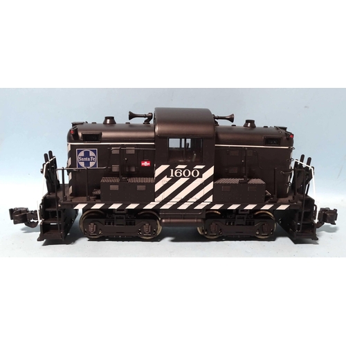 317 - Aristo-Craft Trains, 1/G gauge, 22600-01 Centre Cab Industrial Diesel Locomotive RN1600 Santa F&eacu... 