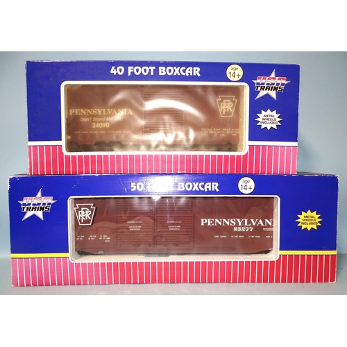 322 - USA Trains 1/G gauge, two Pennsylvania Box Cars: R19214 40' and R19314B 50', (both boxed), (2).... 