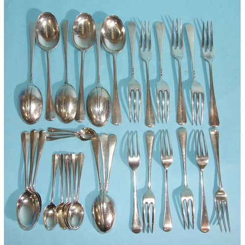 32 - A collection of mid-20th century silver Old English rattail pattern cutlery, comprising: six table f... 