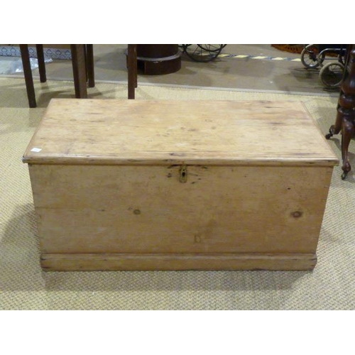 Lot 12        