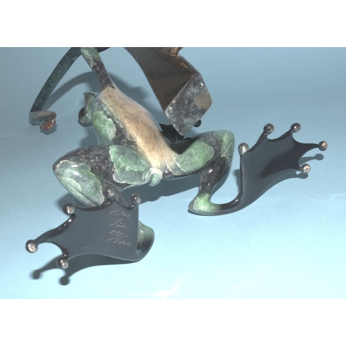 55 - Tim Cotterill 'Frogman', 