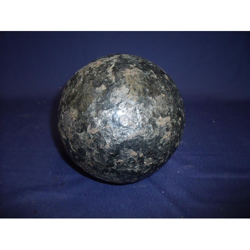 108 - Large 19th C cast metal cannonball (diameter approx. 15cm)