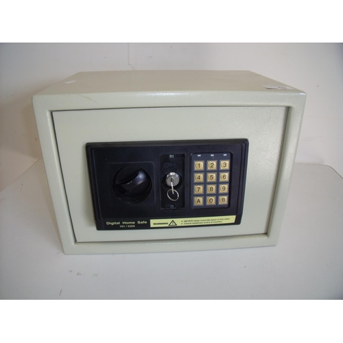 60 - Small digital home safe with instruction manual (25cm x 35cm x 25cm)