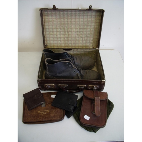 84 - Vintage brown suitcase, set of men's hobnail boots, gents leather wallet, a Freemasons leather pouch... 