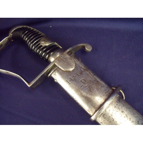 64 - 1796 pattern cavalry trooper sabre complete with steel scabbard,the curved blade with broad single f... 