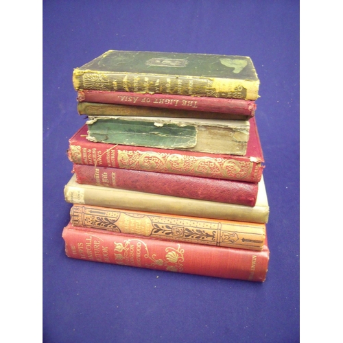 83 - Miscellaneous group of country house library books including 'Rip Van Winkle' and 'Sleepy Hollow' Wa... 