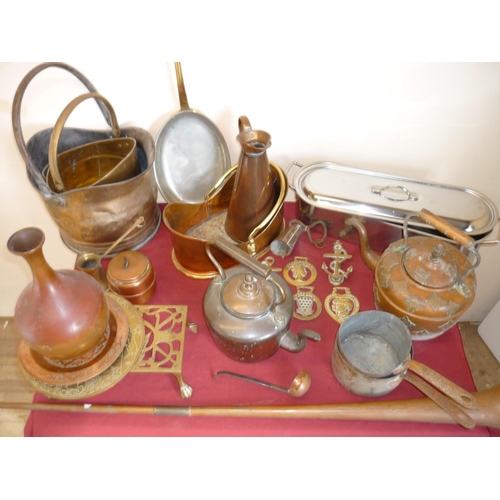 28 - Large selection of metal ware in one box including brass and copper ware, fish kettle, copper kettle... 