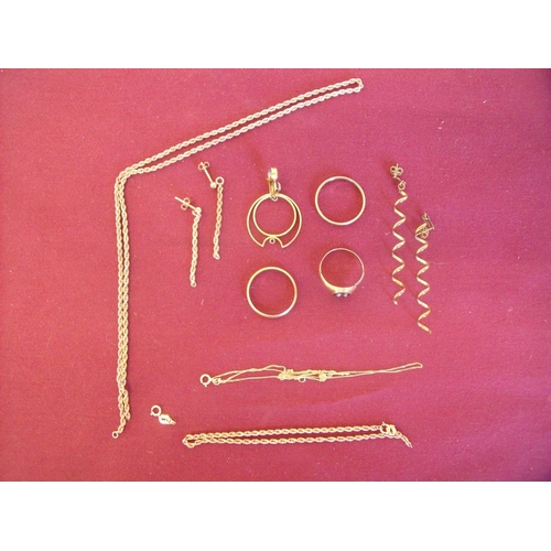 114 - Selection of 9ct gold and unmarked yellow metal jewellery including spiral earrings, pendant set wit... 