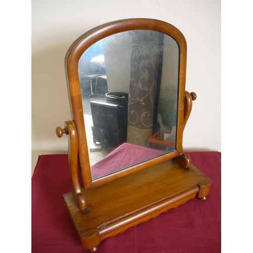 84 - Victorian mahogany framed free standing dressing table mirror with single frieze drawer