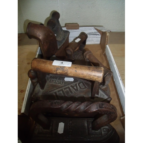 4 - Collection of various Victorian and later flat and charcoal irons (6)