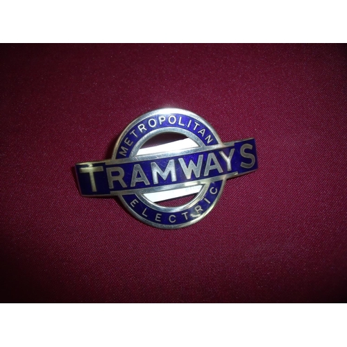 72 - Metropolitan Electric Tramways enamel cap badge