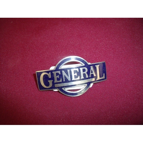 78 - General Motor Services enamel cap badge