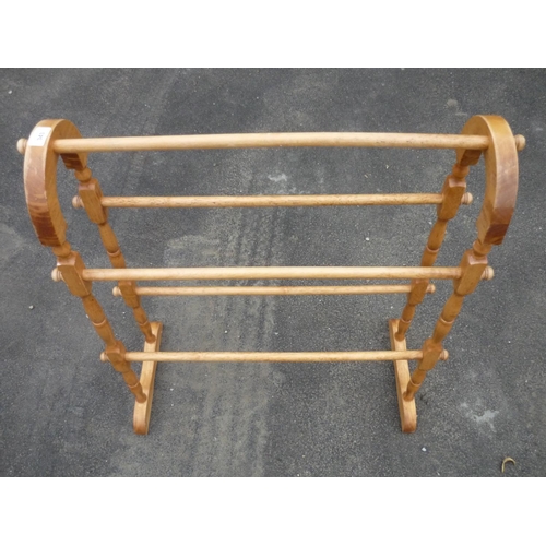 343 - Beech towel rail