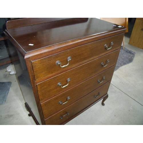 344 - Mahogany chest of four drawers on raised cabriole supports (85cm x 45cm x 108cm)