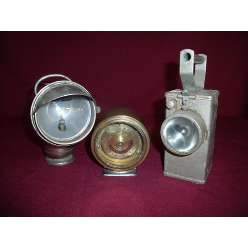 109 - Patent AM brass cased gauge 23161/09, a Belmont bicycle lamp and a Nife Nhjroa safety lamp (3)