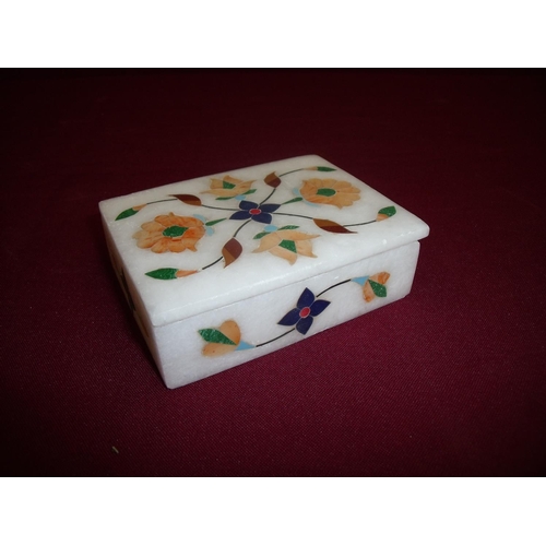 58 - Early - mid 20th C pietra dura box of rectangular form with lift off lid, with floral detail (10cm x... 