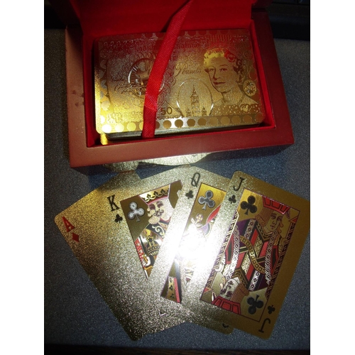312 - Boxed set of 999.9 gold playing cards