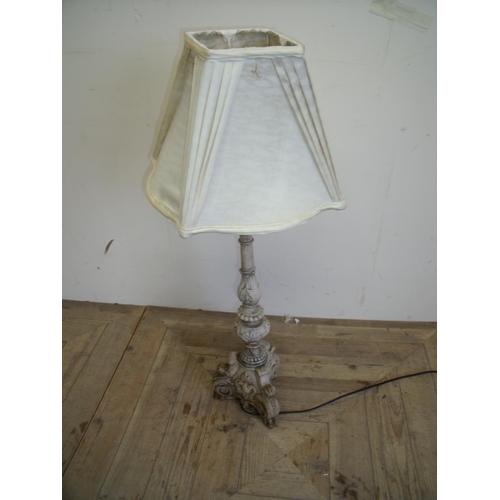 100 - Modern continental 19th C style carved table lamp with shade