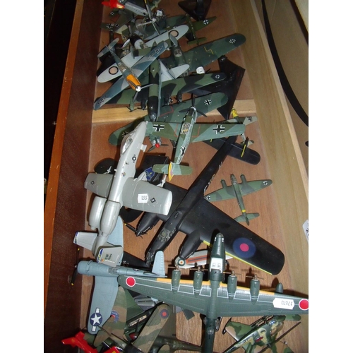 185 - Extremely large selection of various made-up plastic model kits and some die-cast aircraft including... 