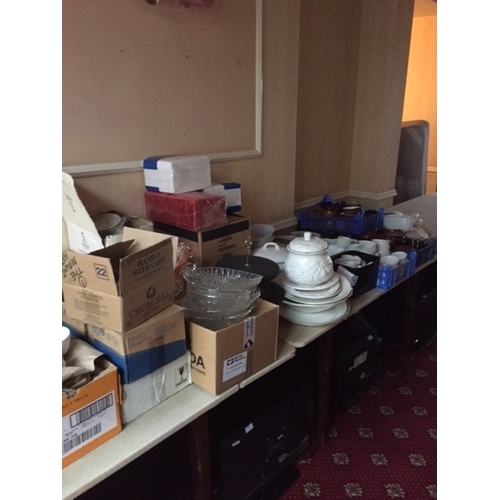 60b - Large selection of miscellanea, crockery etc