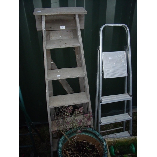 97 - Set of wooden folding step ladders and a set of aluminium step ladders