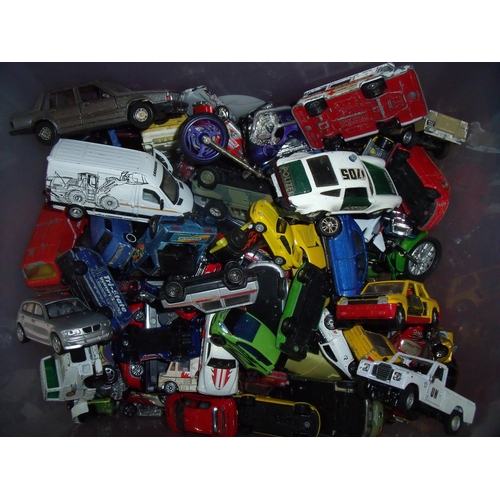 121 - Large selection of various diecast vehicles including Lesney, Matchbox etc