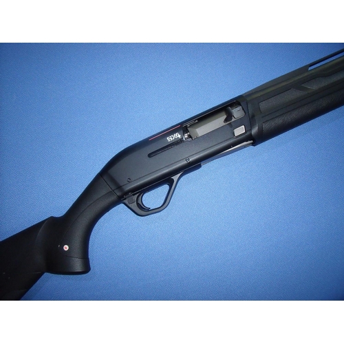 779 - As new Winchester SX4 3 shot semi auto shotgun with 26 inch barrels with raised vented rib, serial n... 