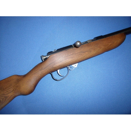 786 - Webley & Scott bolt action .410 shotgun with 25.5 inch barrel, serial no. 8737 (shotgun certificate ... 