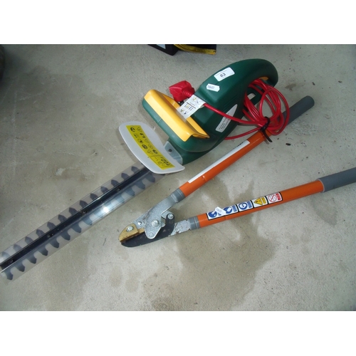 83 - Electric hedge trimmer and a pair of extendable loppers